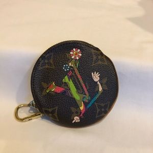 Limited Edition Murakami Hands Round Coin Purse